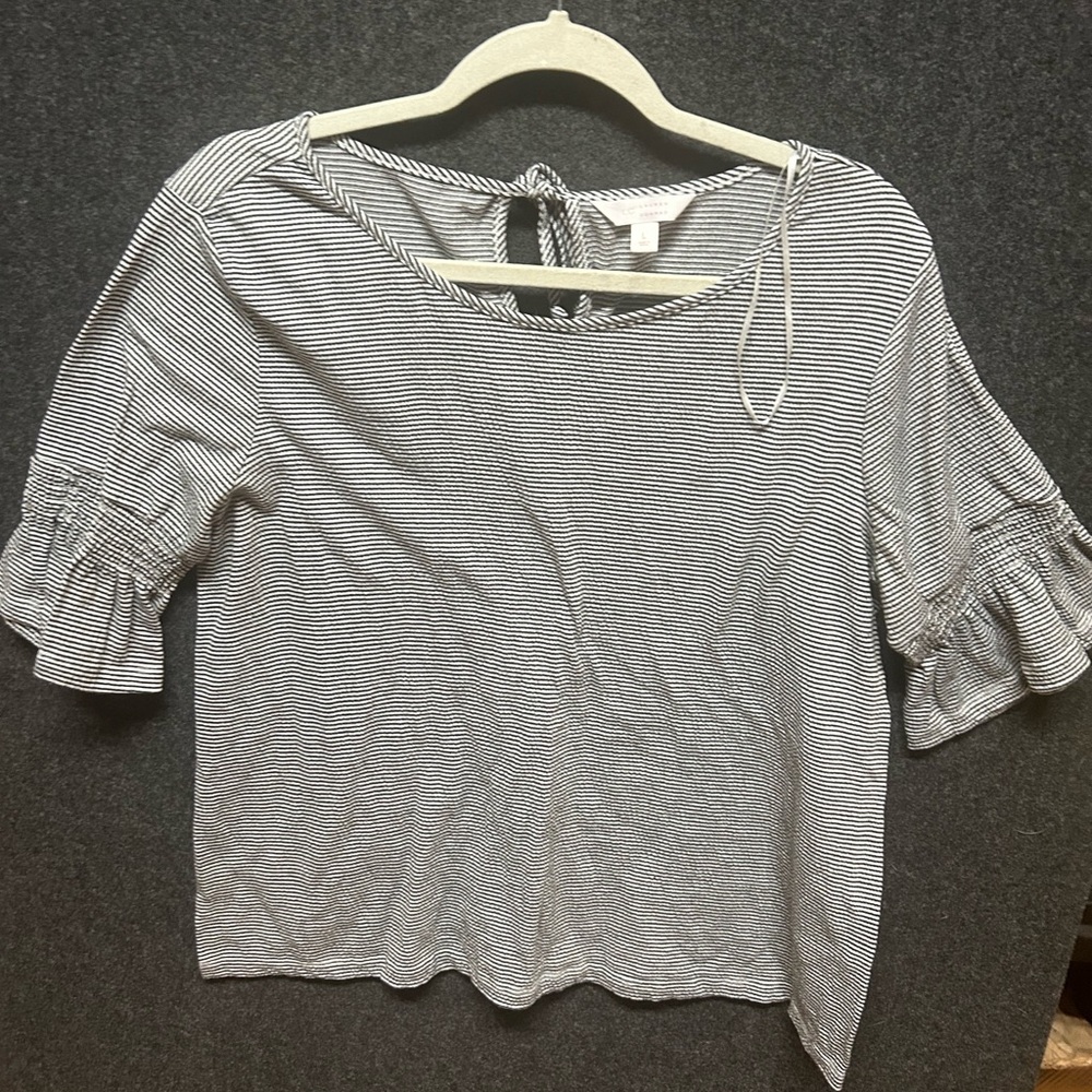 Lauren Conrad striped top. Short bell sleeves